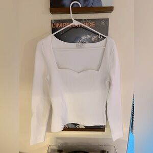 Aritzia Babaton top NEW